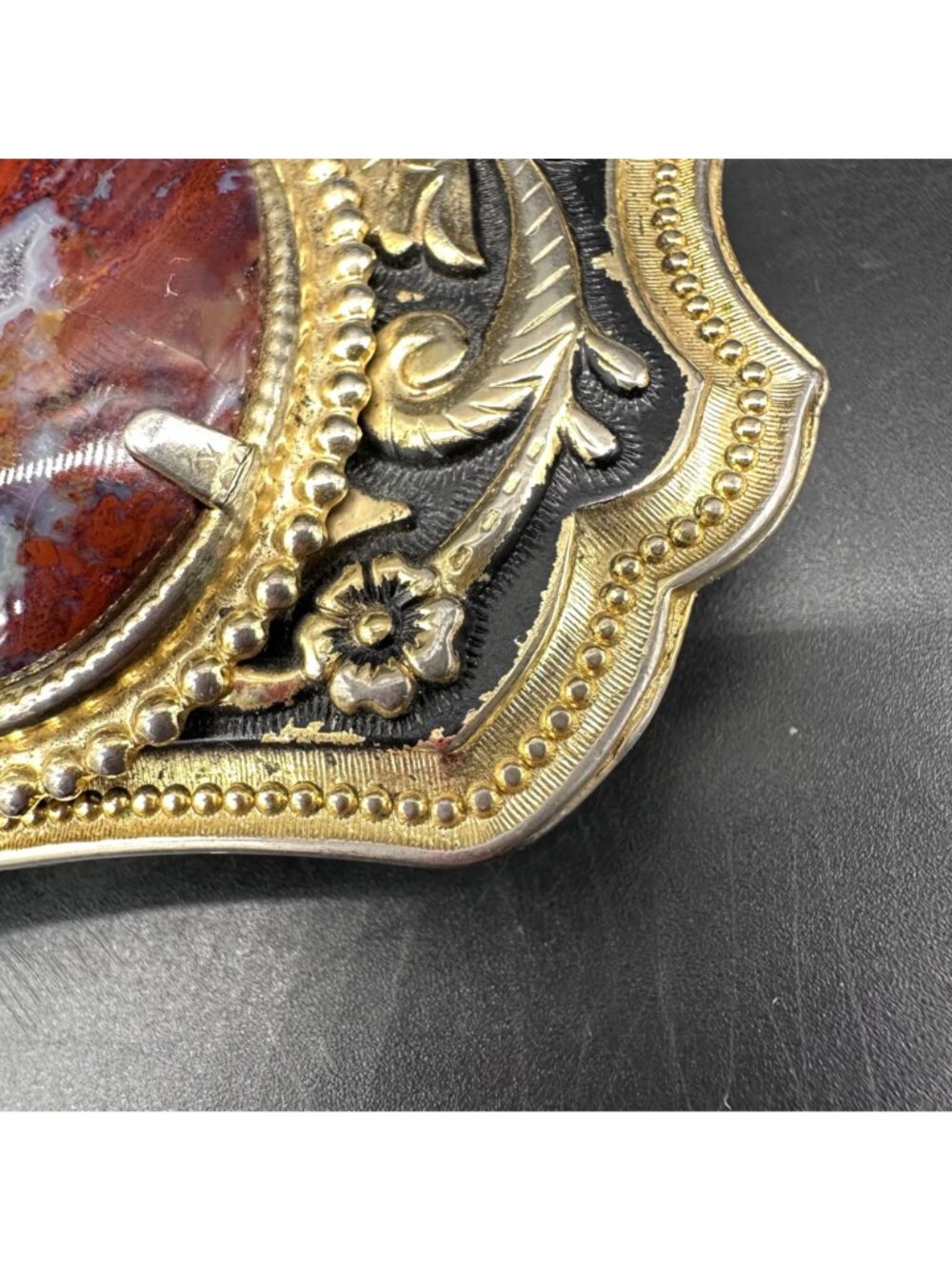 Vintage Western Belt Buckle Agate Stone Gold Tone Floral Rodeo Cowboy Accessory - Picture 6 of 10